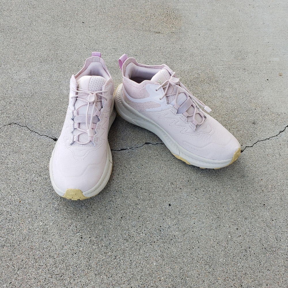 Women's Pink Athletic Shoes